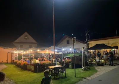 Hostinec Na Špýchaře stylové posezení pro hosty